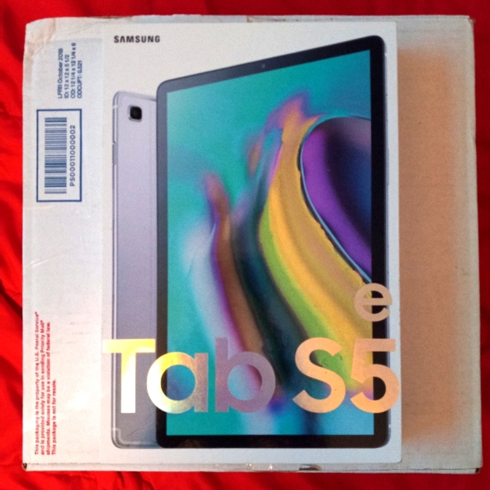 New Samsung galaxy tab S5E 64GB bundle.